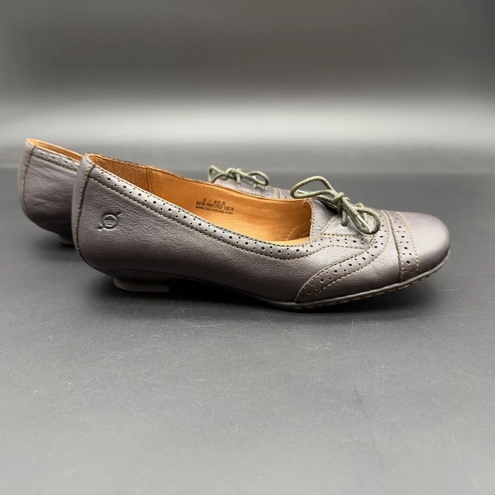 Born Shoes Women's Size 9 Brown Leather Brogue Comfort Lace up Oxfords Flats